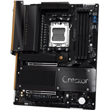 Asrock X870 TAICHI CREATOR motherboard