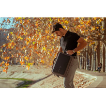 XD DESIGN ANTI-THEFT BACKPACK / BRIEFCASE BOBBY BIZZ 2.0 GREY P / N: P705.922 XD DESIGN ANTI-THEFT BACKPACK / BRIEFCASE BOBBY BIZZ 2.0 GREY P / N: P705.922