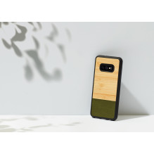 MAN&amp;WOOD išmaniojo telefono dėklas Galaxy S10e bambuko miško juodas