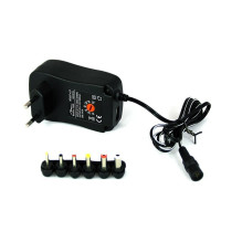 „Media-Tech MT6267V2“ planšetinio kompiuterio universalus maitinimo adapteris