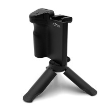 „Media-Tech MT5543“ laidas ant stovo, 3 viename