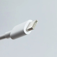 „Subsonic USB-C“ įkrovimo ir žaidimo laidas, skirtas PS5