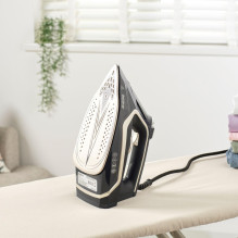 Beldray BEL01980VDE Ultra Sleek 2600W