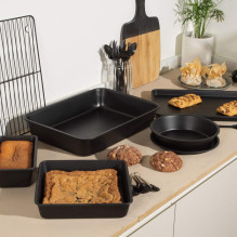 Salter BW12561EU7 Baking 36cm Roasting Tin Salter BW12561EU7 Baking 36cm Roasting Tin