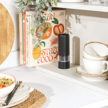 Salter BW12958EU7 Clarence Electric Salt & Pepper Mill Black Salter BW12958EU7 Clarence Electric Salt & Pepper Mill Black