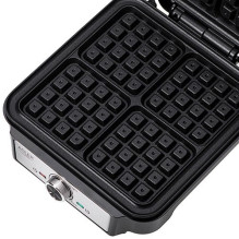 Adler AD 3083 vaflinė, 4 vaflių, 1800 W, juoda, sidabrinė Adler AD 3083 vaflinė, 4 vaflių, 1800 W, juoda, sidabrinė