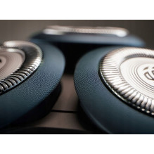 „Philips Shaver 5000X“ serijos X5006 / 00 elektrinis skustuvas šlapiam ir sausam skutimui