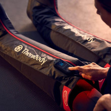 Therabody JetBoots Pro Plus S - limfodrenažinis masažuoklis Therabody JetBoots Pro Plus S - limfodrenažinis masažuoklis