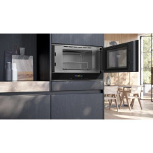 Siemens iQ700 BE732R1B1 microwave Black Combination microwave Built-in 21 L 900 W