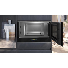 Siemens iQ700 BE732R1B1 mikrobangų krosnelė, juoda, kombinuota, įmontuojama, 21 l, 900 W
