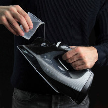 Esperanza EHI011 Steam iron Ceramic soleplate Grey, Black 2600 W Esperanza EHI011 Steam iron Ceramic soleplate Grey, Black 2600 W