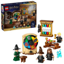 LEGO HARRY POTTER 76460 Hogvartso pilis – Rūšiavimo kepurės ceremonija LEGO HARRY POTTER 76460 Hogvartso pilis – Rūšiavimo kepurės ceremonija
