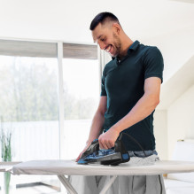 Steam Iron - Black+Decker BXIR2606E