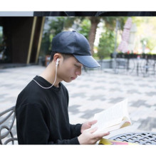 Essager bevieliu ausiniu silikoninis laikiklis baltas Essager bevieliu ausiniu silikoninis laikiklis baltas