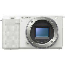 Sony ZV-E10 + 16-50mm OSS II (White)