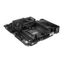 Motherboard - ASUS ROG CROSSHAIR X870E AM5 DDR5 5x M.2 Wi-Fi 7