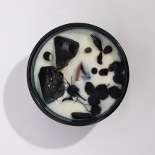 Scented Candle - Hop Hare Crystal Floral Cedar Patchouli 22h Burning Time