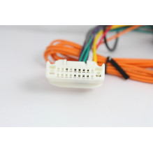 Adapter do fabrycznego radia Nissan 2007- , Opel 2014- , Renault 2015- , Subaru 2007- ISO