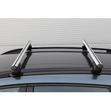 Poprzeczki dachowe na relingi aluminiowe 1350 mm CRR-02 AMIO-02587 Poprzeczki dachowe na relingi aluminiowe 1350 mm CRR-02 AMIO-02587