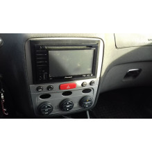 Ramka radiowa 2 DIN Alfa 147,GT 2005- antracyt