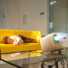 Yaber L2 Plus LCD FullHD 1080p Multimedia Projector with JBL Speakers - Beige