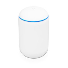 UBIQUITI UniFi Dream Machine