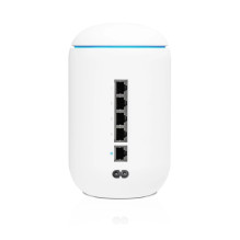 UBIQUITI UniFi Dream Machine UBIQUITI UniFi Dream Machine