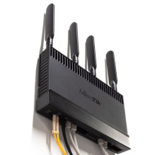 MIKROTIK RB4011 wall mount kit MIKROTIK RB4011 wall mount kit