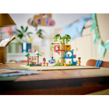 LEGO FRIENDS 42666 Katės gimtadienio šventė ir namelis medyje