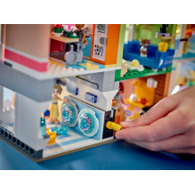 LEGO FRIENDS 42670 Hartleiko miesto apartamentai ir parduotuvės
