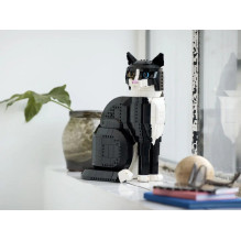 LEGO IDEAS 21349 Tuxedo Cat