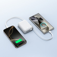 „Joyroom JR-PBF27 Pro“ 10000mAh 30W išorinė baterija su įmontuotu USB-C laidu ir papildomu dvikrypčiu USB-C–Lightning la