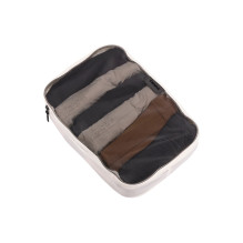 Thule 5572 pakavimo kubas, vidutinio dydžio, baltas