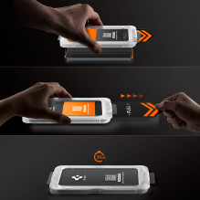 „Spigen Glas.Tr Ez Fit Pro HD“ grūdinto stiklo 2 vnt. pakuotė, skirta „Samsung Galaxy S26+“.