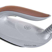 „Philips 7000“ serijos PSG7040/10 garų lygintuvas, 2100 W, 1,8 l, „SteamGlide Elite“ padas, auksinė, balta