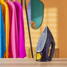 „Philips 7000“ serijos DST7061 / 30 lygintuvas Garinis lygintuvas „SteamGlide Elite“ padas 3000 W Violetinė