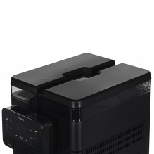 „Saeco New Royal Black“ pusiau automatinis espreso kavos aparatas 2,5 l