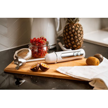 ADLER AD 4625W Hand blender Stainless steel 1500 W White ADLER AD 4625W Hand blender Stainless steel 1500 W White