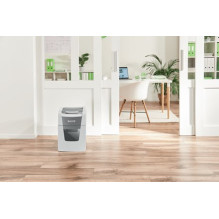 Leitz IQ Autofeed Small Office 100 automatinis dokumentų smulkintuvas P4 Leitz IQ Autofeed Small Office 100 automatinis dokumentų smulkintuvas P4