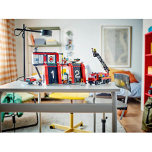 LEGO CITY 60414 Gaisrinė su gaisrine mašina LEGO CITY 60414 Gaisrinė su gaisrine mašina