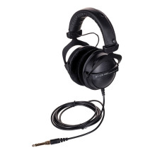 „Beyerdynamic DT 770 Pro Black Limited Edition“ – uždaros studijinės ausinės