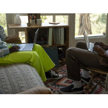 Microsoft Surface Laptop Go Intel® Core™ i5 i5-1035G1 31.6 cm (12.4") Touchscreen 8 GB LPDDR4x-SDRAM 256 GB SSD Wi-