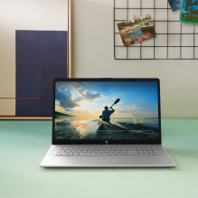 HP 17-cp3114nw nešiojamas kompiuteris, AMD Ryzen™ 7 7730U, 43,9 cm (17,3 colio), „Full HD“, 16 GB DDR4-SDRAM, 512 GB SSD