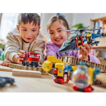 LEGO CITY 60462 Sraigtasparnio, gaisrinės mašinos ir povandeninio laivo remiksas