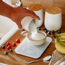 ADLER AD 3181 pilkos virtuvės svarstyklės