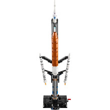 LEGO TECHNIC 42221 NASA Artemis Space Launch System Rocket