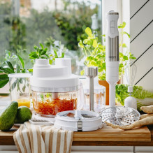 Camry CR 4623 rankinis trintuvas, 1600 W, baltas