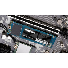 „Kioxia LSF10Z002TG8“ vidinis SSD diskas, 2 TB, M.2 PCI Express 4.0 NVMe QLC