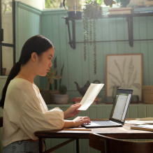 HP Envy x360 14-fa0016nw Ryzen 7 8840HS 14" WUXGA lietimui jautrus ekranas, 300 nitų, 16 GB LPDDR5-6400 SSD, 512 bi