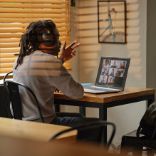 HP Pavilion 16-ag0007nw Ryzen 5 8540U 16"2K 300nits AG 16GB LPDDR5-6400 SSD512 Radeon 740M Cam 1080p 59Wh Win11 Nat